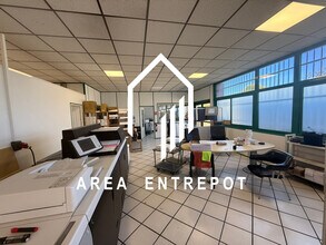 620 Avenue De La Roche-Fourcade, Aubagne à louer Photo intérieure– Image 2 sur 5