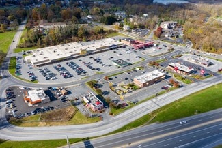 Plus de détails pour E Main St, Hummelstown, PA - Local commercial à louer