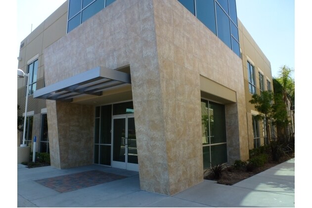 9491 Pittsburgh Ave, Rancho Cucamonga, CA à louer - Photo de l’immeuble – Image 3 sur 12