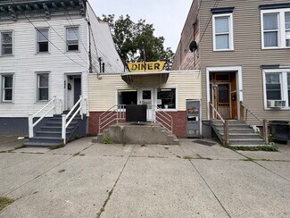 Plus de détails pour 494 Washington Ave, Albany, NY - Local commercial à vendre