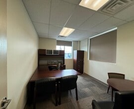 4471 Innes Rd, Ottawa, ON à louer Photo intérieure– Image 2 sur 6