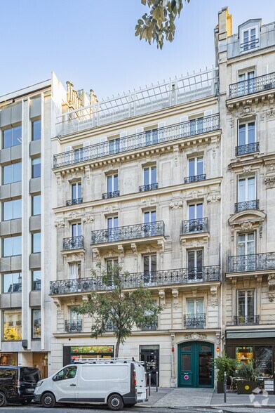 262 Rue Du Faubourg Saint-Honoré, Paris à louer - Photo de l’immeuble – Image 3 sur 4