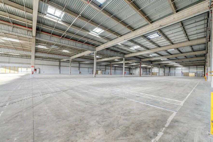 Bureau dans Beauvais à louer - Photo intérieure – Image 2 sur 9