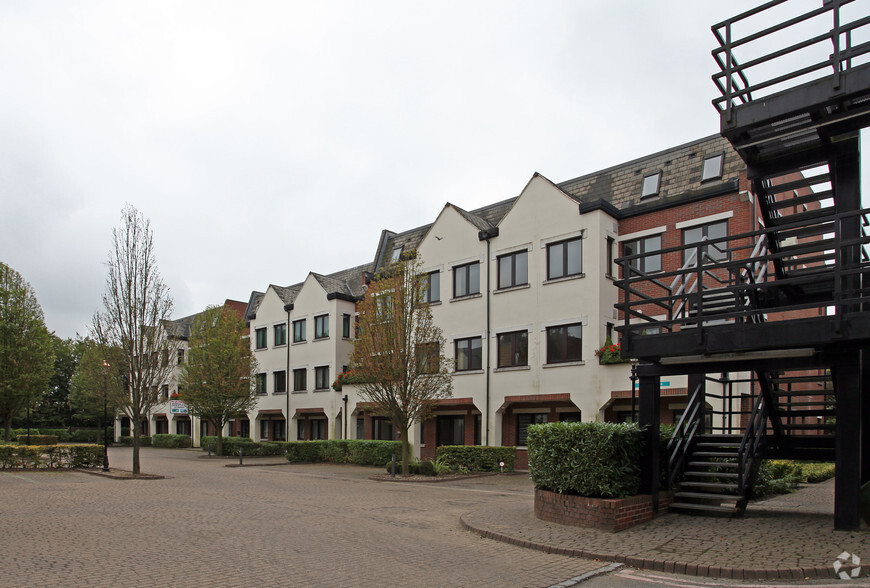 Twyford Place, Lincoln Rd, High Wycombe à louer - Photo de l’immeuble – Image 1 sur 20