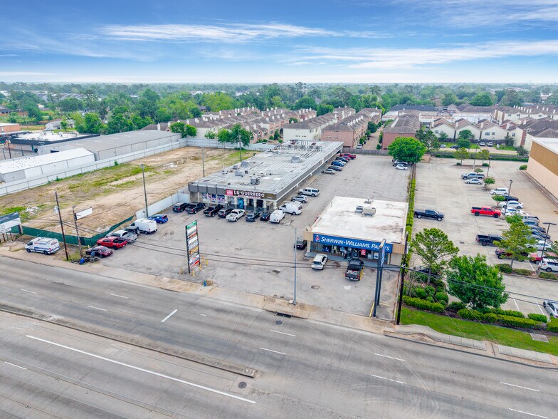 4424 N Shepherd Dr, Houston, TX à louer - Photo de l’immeuble – Image 2 sur 35
