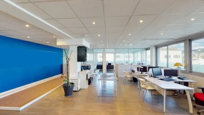 Plus de détails pour Bureau à louer