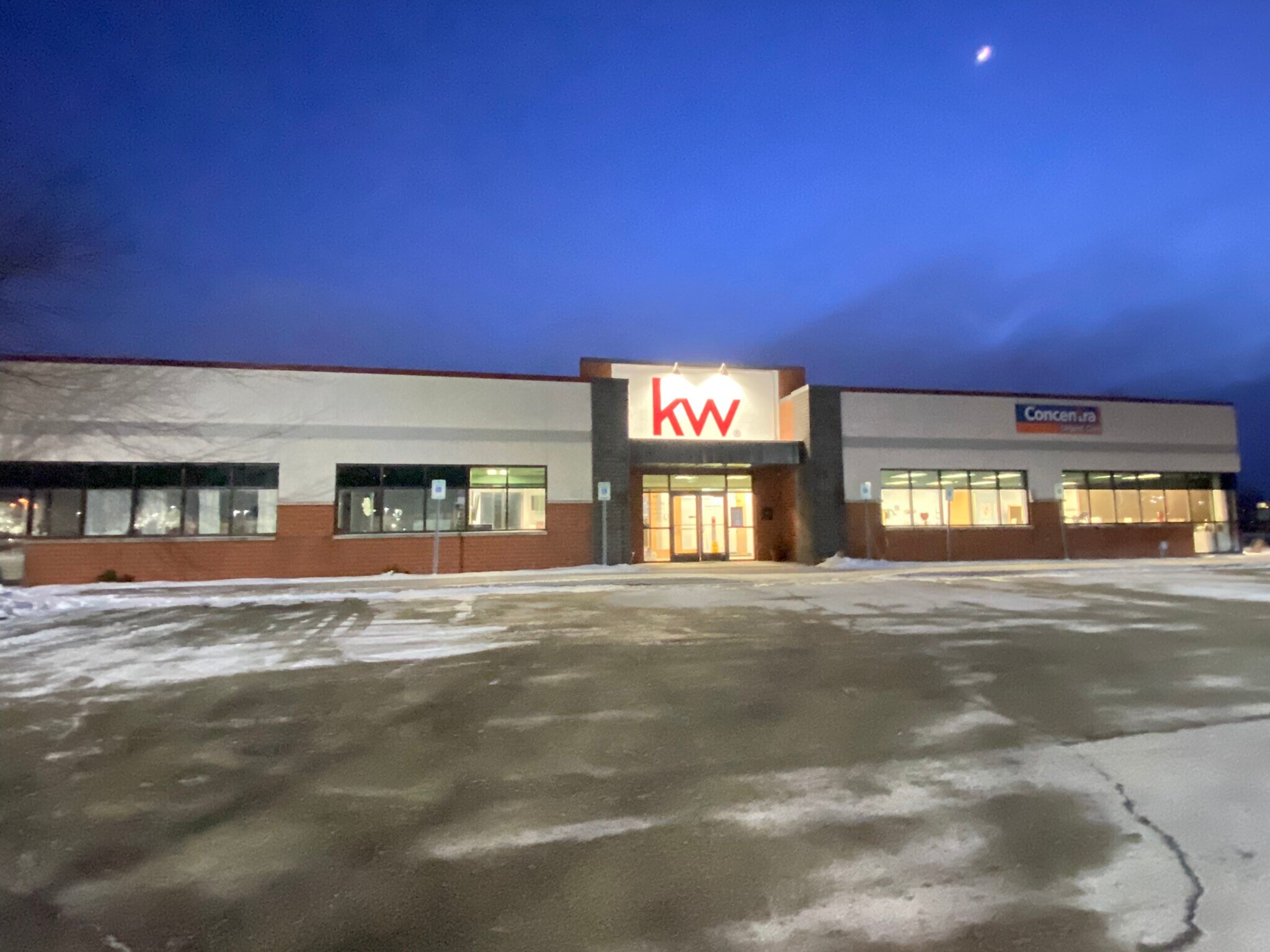 517 N Westhill Blvd, Appleton, WI à louer Photo principale– Image 1 sur 27