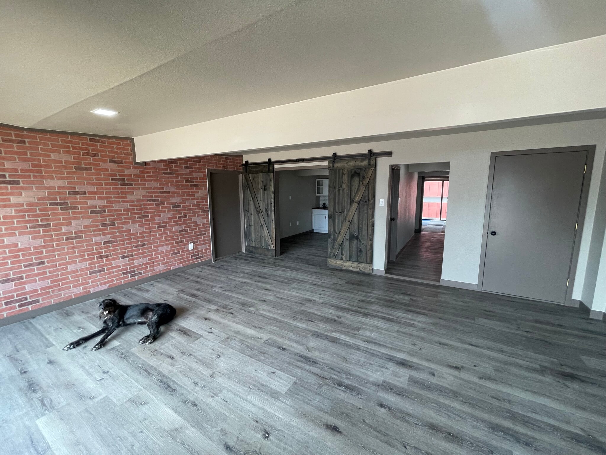 115 N Parkside Dr, Colorado Springs, CO à louer Photo intérieure– Image 1 sur 4