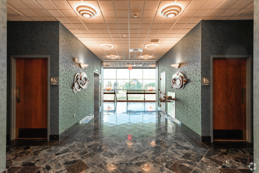 13511 Label Ln, Hagerstown, MD à louer - Hall d’entrée – Image 3 sur 6