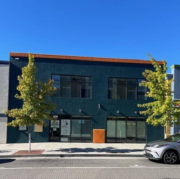 1530-1538 Market St, Redding, CA à louer - Photo principale – Image 1 sur 11