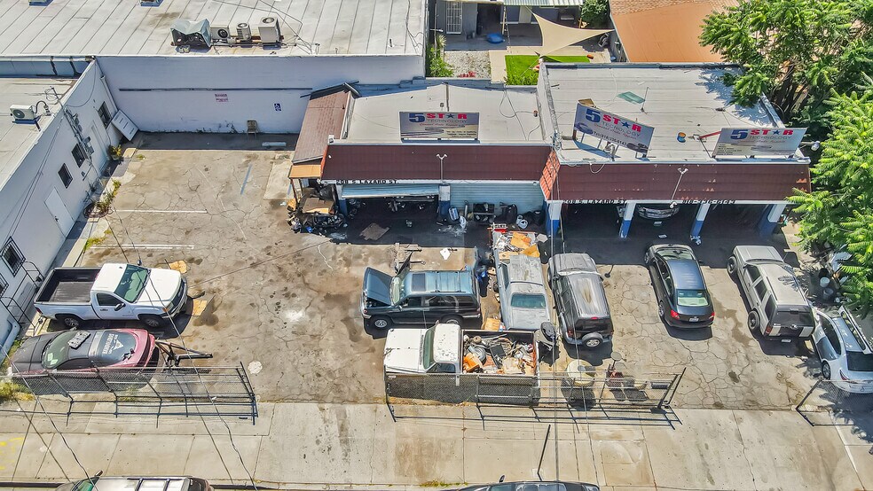1550 San Fernando Rd, San Fernando, CA à vendre - Photo de l’immeuble – Image 2 sur 23