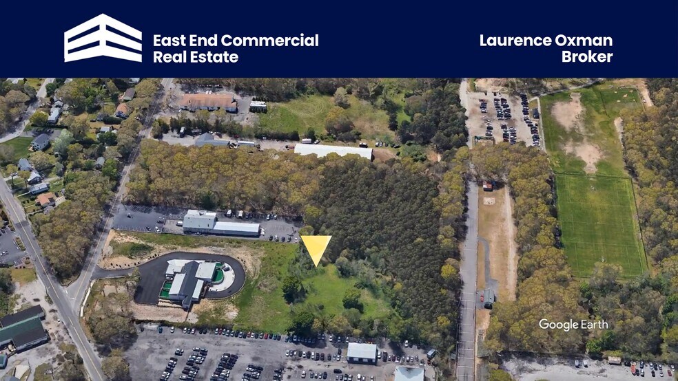 845 Raynor Ave, Riverhead, NY à vendre - Vidéo sur l’annonce professionnelle – Image 2 sur 7