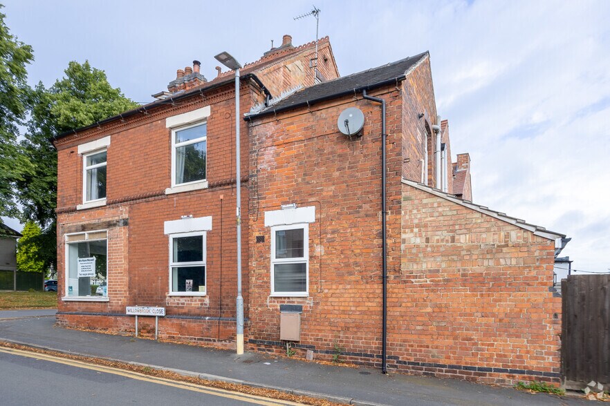 84 Smisby Rd, Ashby De La Zouch à louer - Photo de l’immeuble – Image 2 sur 2