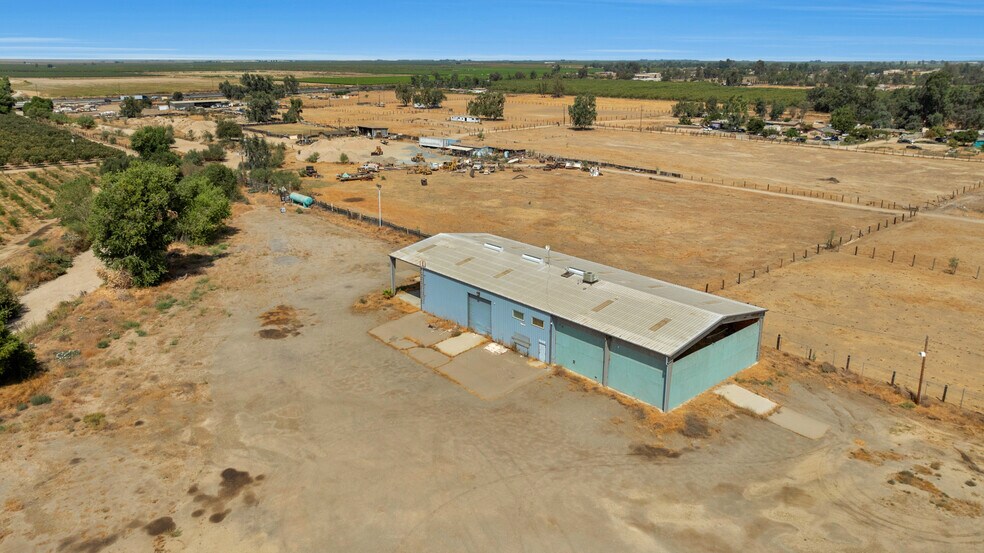 6785 Rd 136, Earlimart, CA à vendre - Photo de l’immeuble – Image 3 sur 10