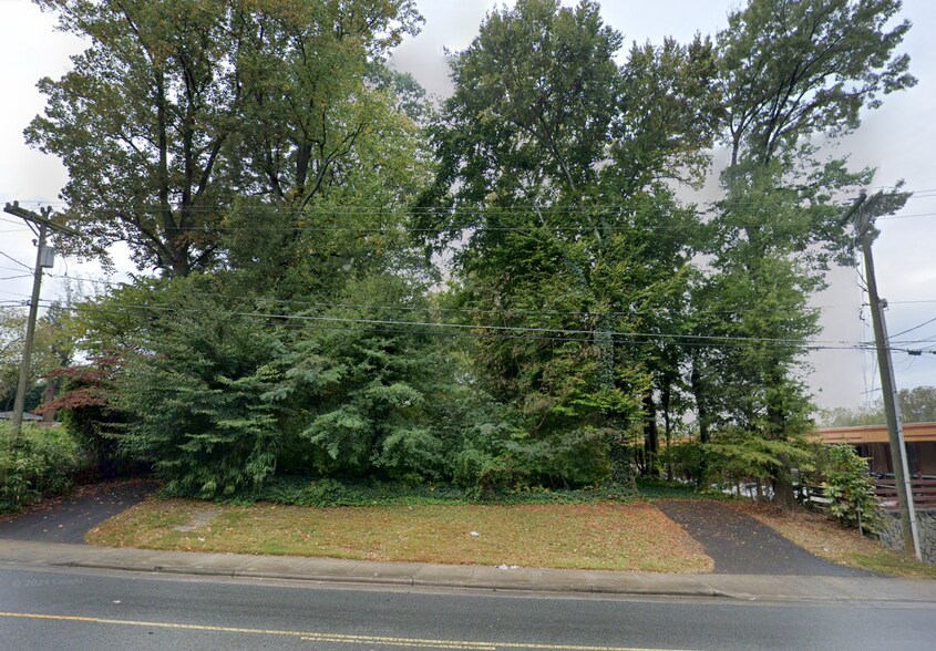 4103 Glenwood dr, Charlotte, NC à vendre - Photo de l’immeuble – Image 1 sur 3