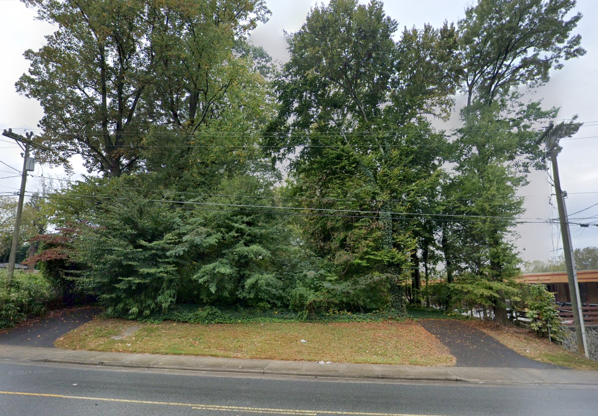 4103 Glenwood dr, Charlotte, NC à vendre Photo de l’immeuble– Image 1 sur 4