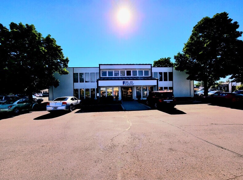 5440 W Franklin Rd, Boise, ID à louer - Photo de l’immeuble – Image 2 sur 6