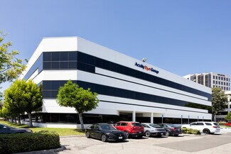 Plus de détails pour 1403 N Tustin Ave, Santa Ana, CA - Bureau à louer