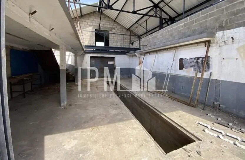 Local d’activités dans Châteauneuf-les-Martigues à louer - Photo intérieure – Image 2 sur 10