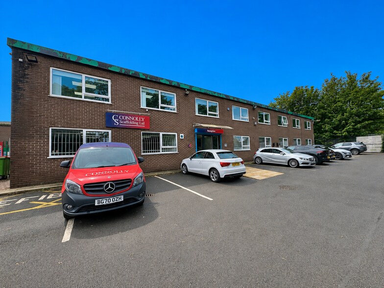 Astor Rd, Salford à vendre - Photo de l’immeuble – Image 2 sur 12