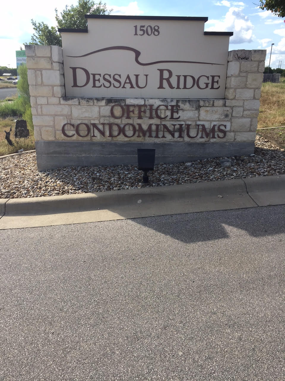 1508 Dessau Ridge Ln, Austin, TX à vendre Photo de l’immeuble– Image 1 sur 16