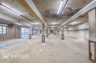 Plus de détails pour 3512 Wilkinson Blvd, Charlotte, NC - Bureau/Local commercial à louer