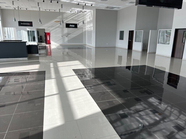 2101 Central Blvd, Brownsville, TX à vendre - Photo de l’immeuble – Image 2 sur 48