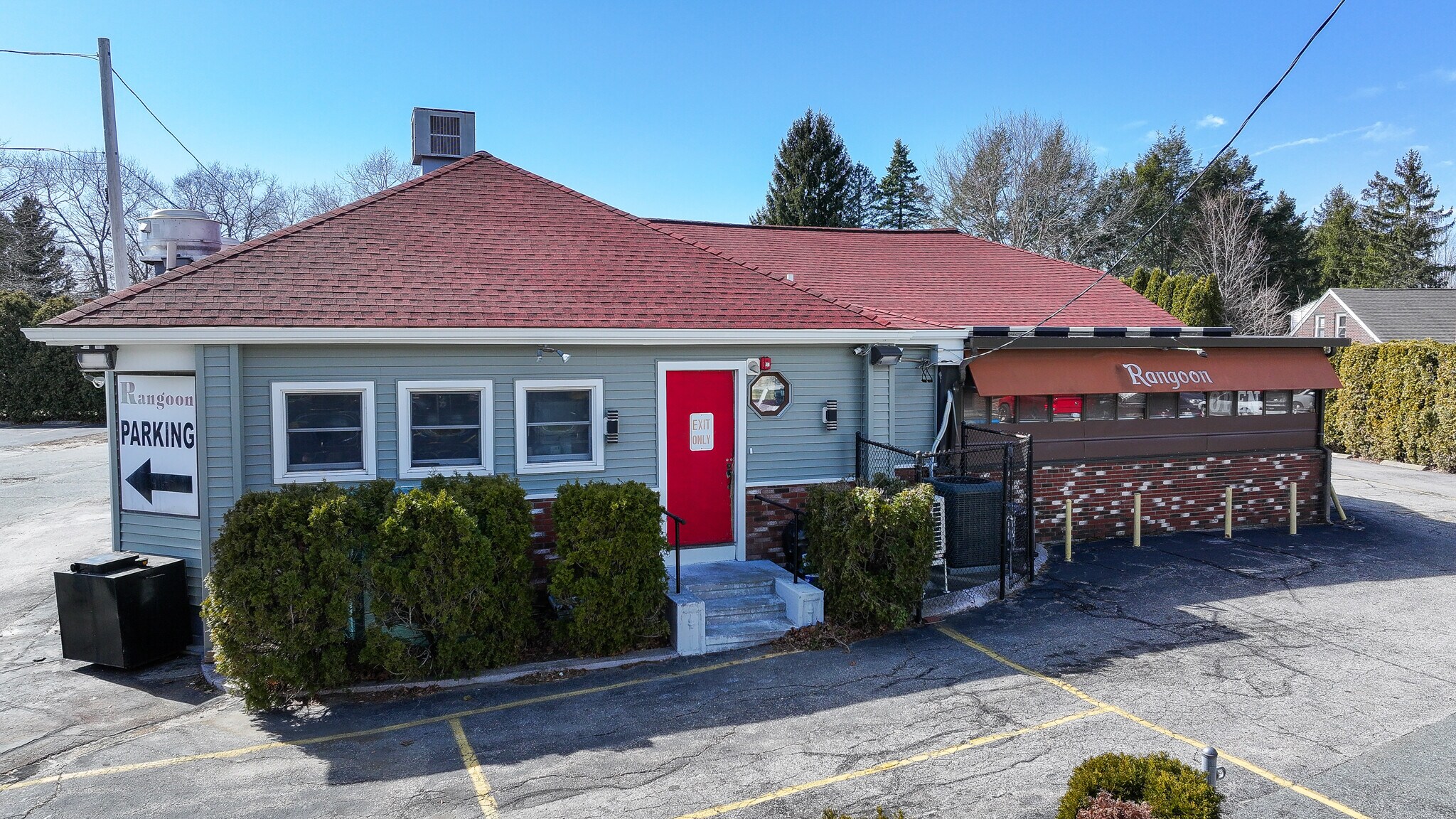 294 Waterman Ave, Smithfield, RI à vendre Photo de l’immeuble– Image 1 sur 7