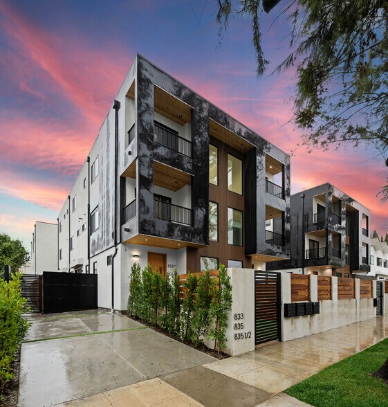 833 N McCadden Pl, Los Angeles, CA à vendre - Photo de l’immeuble – Image 2 sur 21
