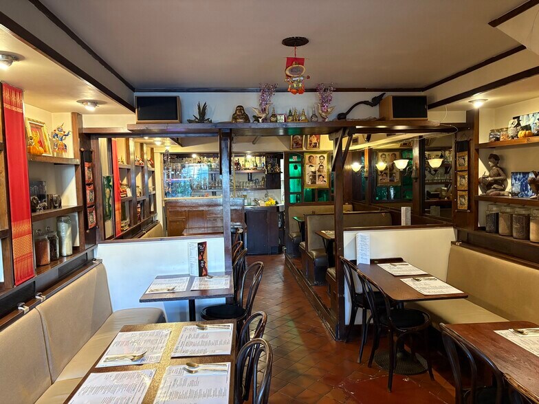 13 Boyces St, Brighton à vendre - Photo de l’immeuble – Image 3 sur 6