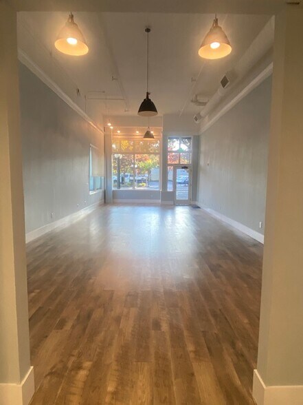 1420-1428 Main St, Saint Helena, CA à louer - Photo de l’immeuble – Image 2 sur 13