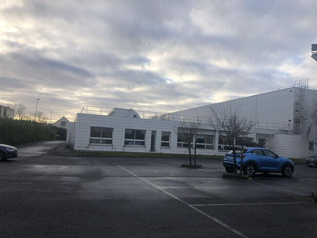 Plus de détails pour Industriel/Logistique à louer
