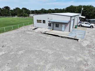 Plus de détails pour 403 N Donation St, Tioga, TX - Local d’activités à vendre