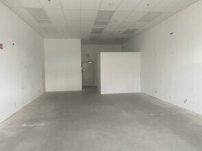 11146 Hesperia Rd, Hesperia, CA à louer Photo intérieure– Image 1 sur 1