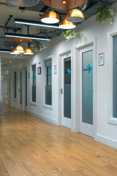 190 Camden High St, Londres à louer - Photo intérieure – Image 3 sur 9