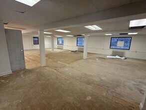 990-992 Greentree Rd, Pittsburgh, PA à louer Photo intérieure– Image 1 sur 9