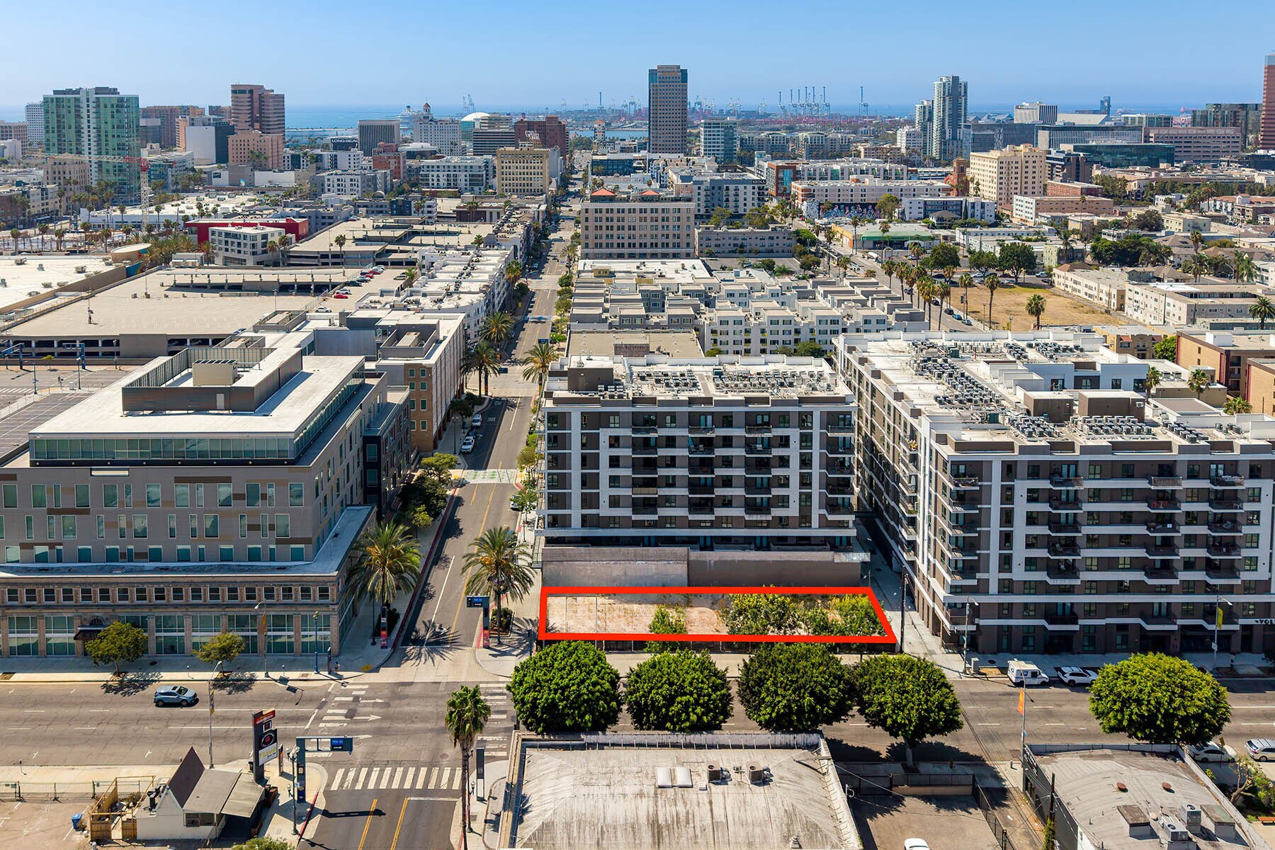 655 Pine Ave, Long Beach, CA à vendre Photo principale– Image 1 sur 7