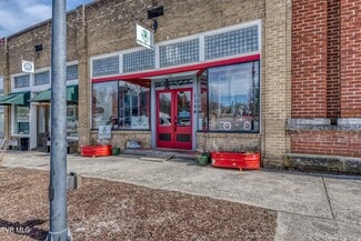 Plus de détails pour 139 Town Square St, Glade Spring, VA - Local commercial à vendre