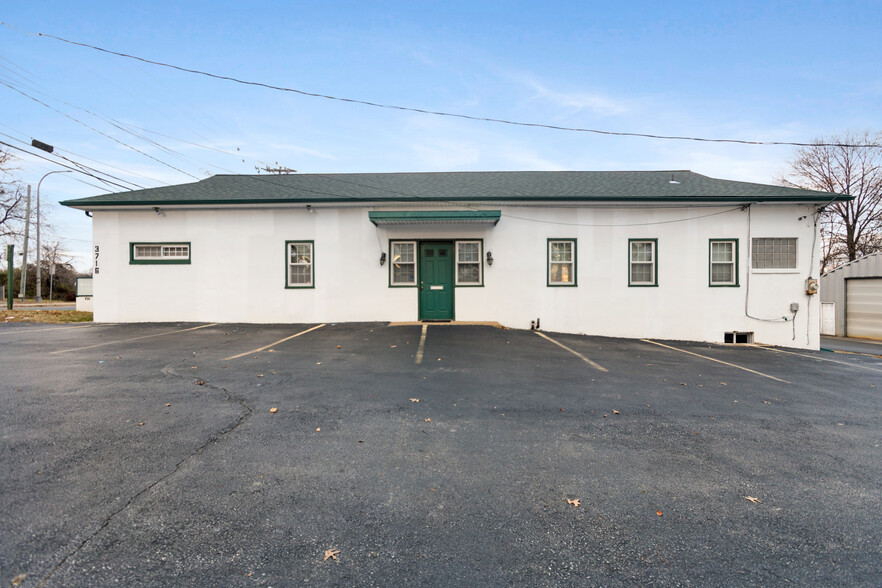 3716 Philadelphia Pike, Claymont, DE à louer - Photo de l’immeuble – Image 3 sur 12