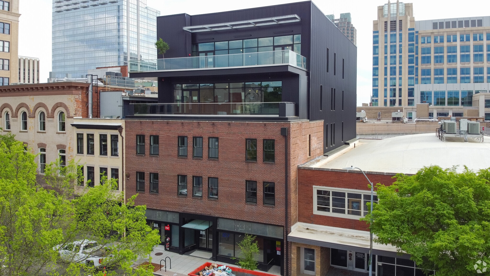 107 W Hargett St, Raleigh, NC à louer Photo principale– Image 1 sur 16