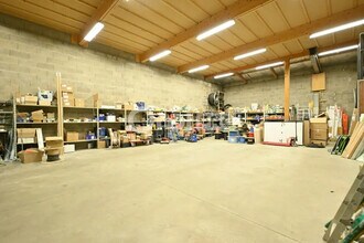448 Zone Artisanale La Tuilière, Thurins à vendre Photo intérieure– Image 2 sur 9