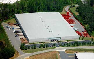 Plus de détails pour 2420 W Park Dr, Gainesville, GA - Industriel/Logistique à louer
