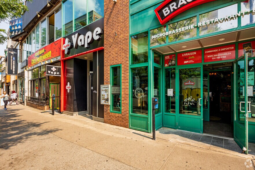 1344-1356 Rue Sainte-Catherine O, Montréal, QC à louer - Photo de l’immeuble – Image 2 sur 3