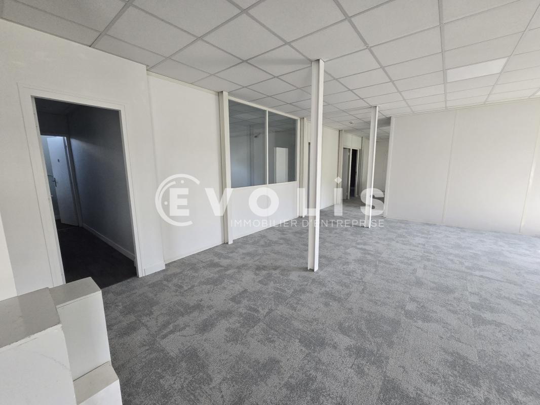 Bureau dans Palaiseau à louer Photo intérieure– Image 1 sur 9