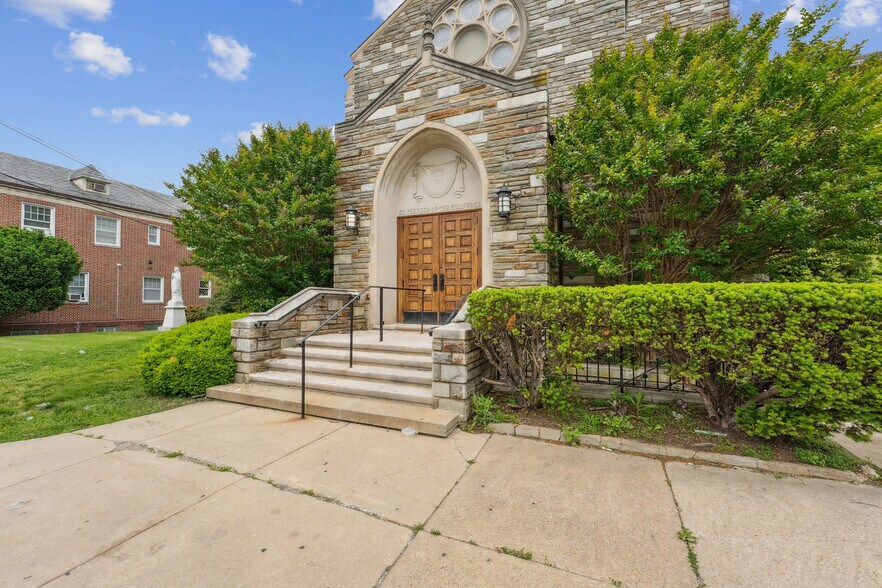 3500 Belair Rd, Baltimore, MD à vendre - Photo de l’immeuble – Image 2 sur 7