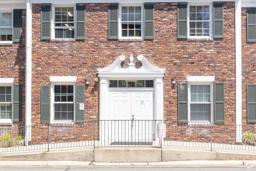 168 Franklin Corner Rd, Lawrenceville, NJ à louer - Photo de l’immeuble – Image 3 sur 11