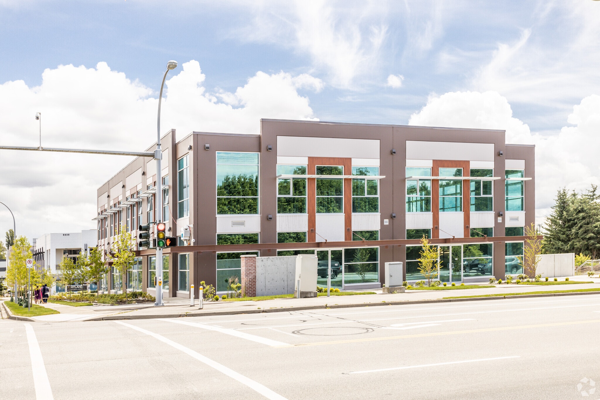 6625 152A St, Surrey, BC à vendre Photo principale– Image 1 sur 4