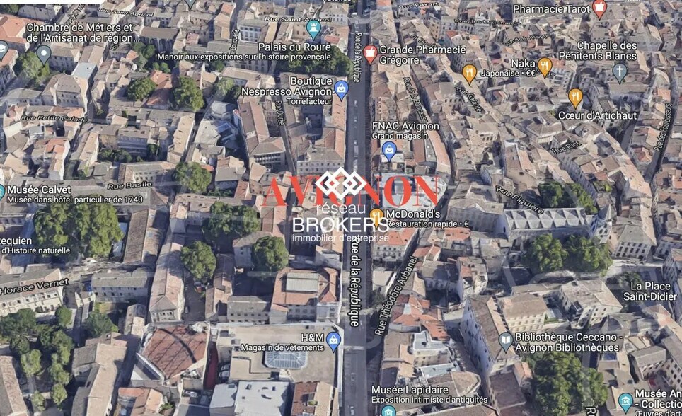 Local commercial dans Avignon à louer - Photo de l’immeuble – Image 1 sur 1