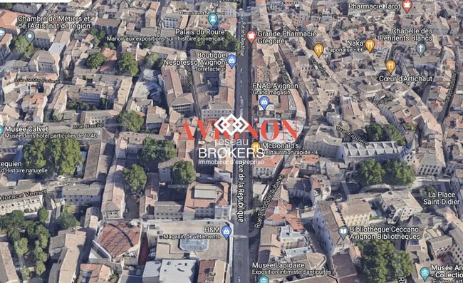 Plus de détails pour Local commercial à louer