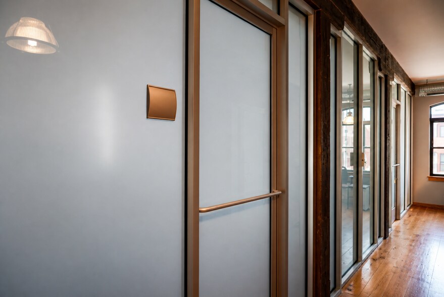 1834 S Charles St, Baltimore, MD à louer - Photo de l’immeuble – Image 3 sur 21